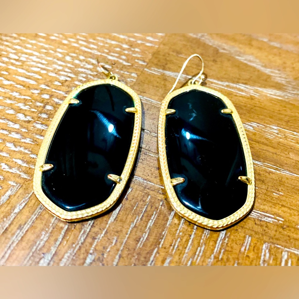 Kendra Scott Elle Drop Earrings